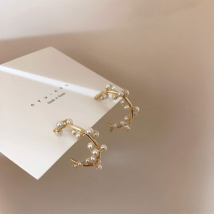 LVS-C32EH59--Fashion-Earrings-New-Arrivals-Pearl-Hoop-MInalist-Jewelry-3